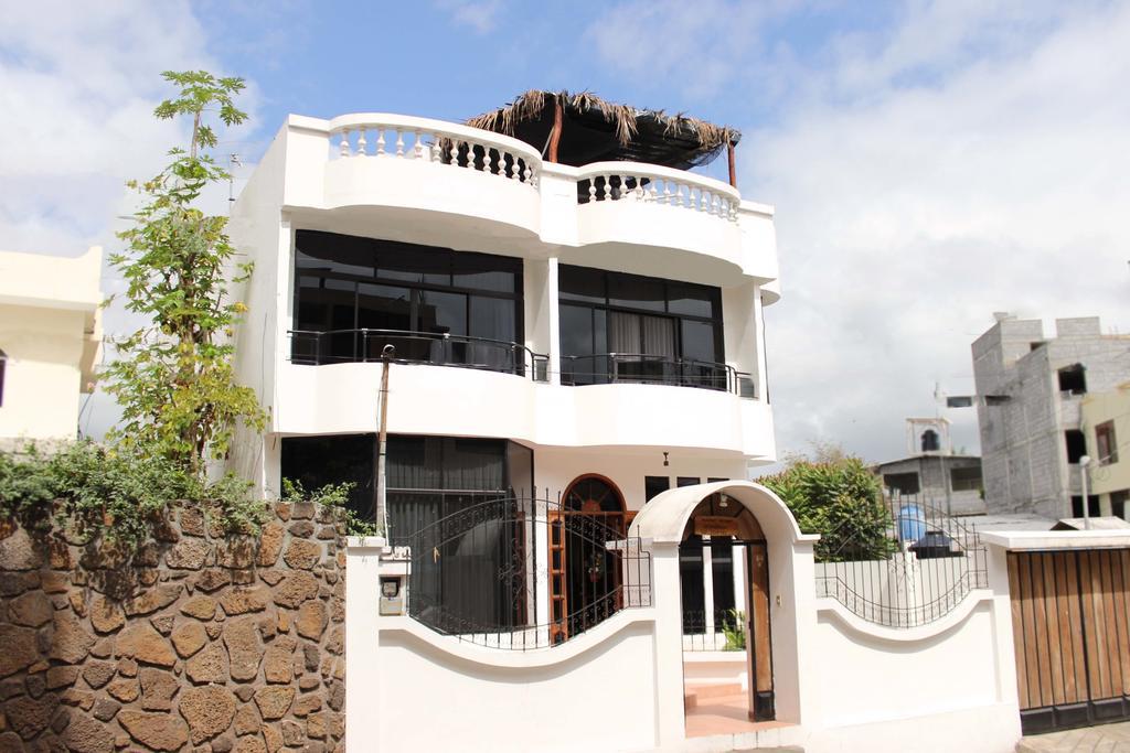 Planet House Puerto Ayora (Galapagos Islands) Exterior photo