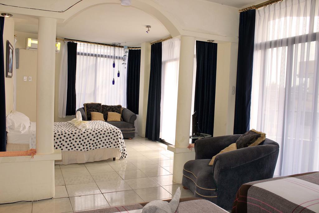 Planet House Puerto Ayora (Galapagos Islands) Room photo