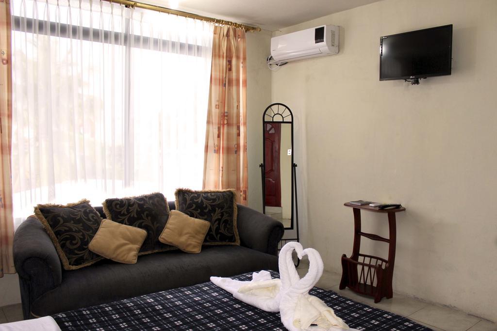 Planet House Puerto Ayora (Galapagos Islands) Room photo